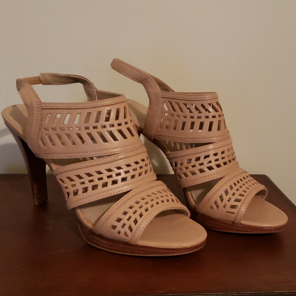 Comfortable strappy heels!